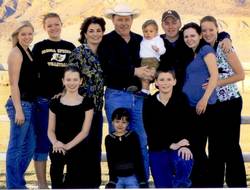 The Payne Family, Spring 2007.  Top Row L-R: Jordyn, Presley, Ang, Vic, Dillon, Dusty, Tammy (Brody hasn't made his appearance yet), Erica; Bottom Row L-R: Victoria Rose, Ciara and Tyler